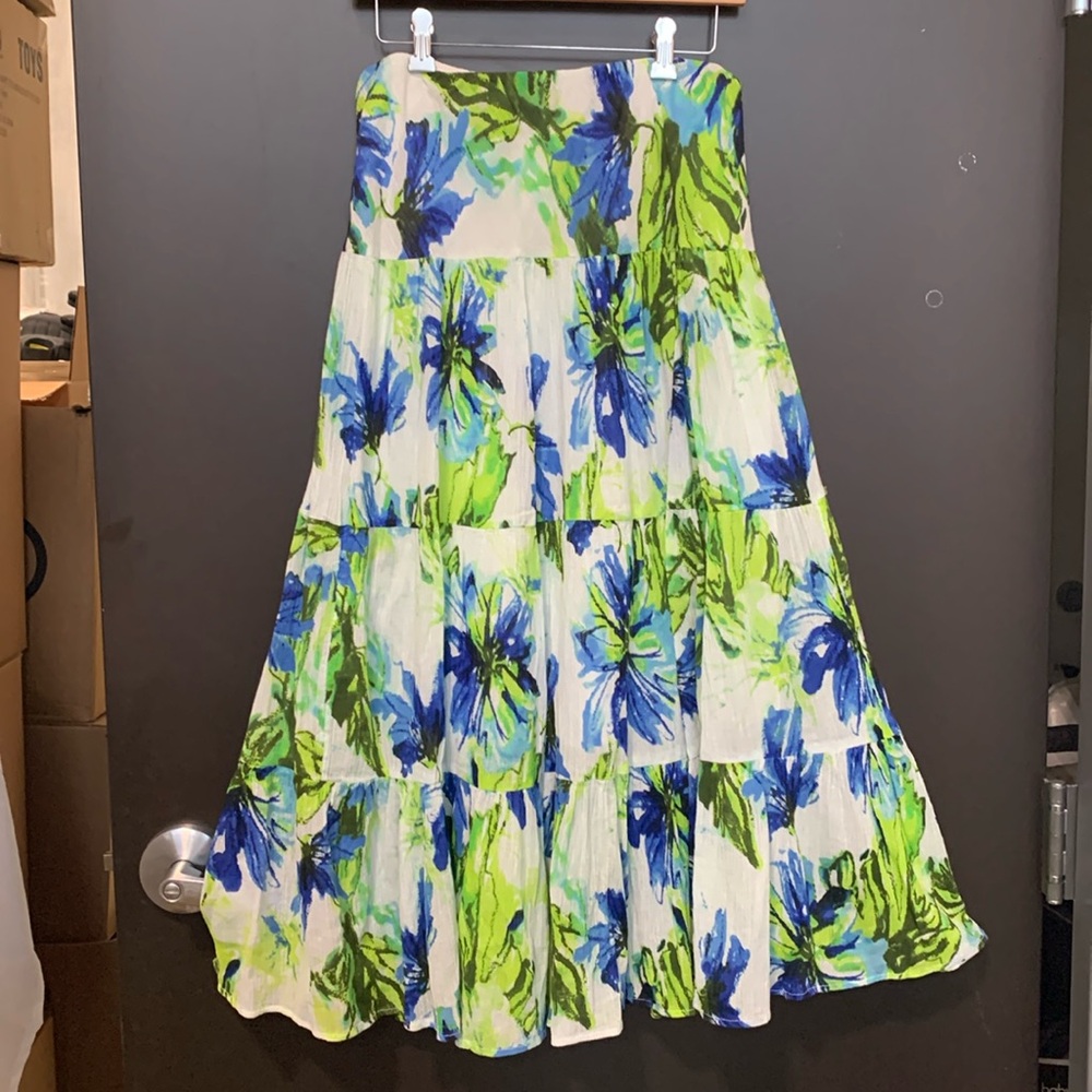 Women’s Champs skirt